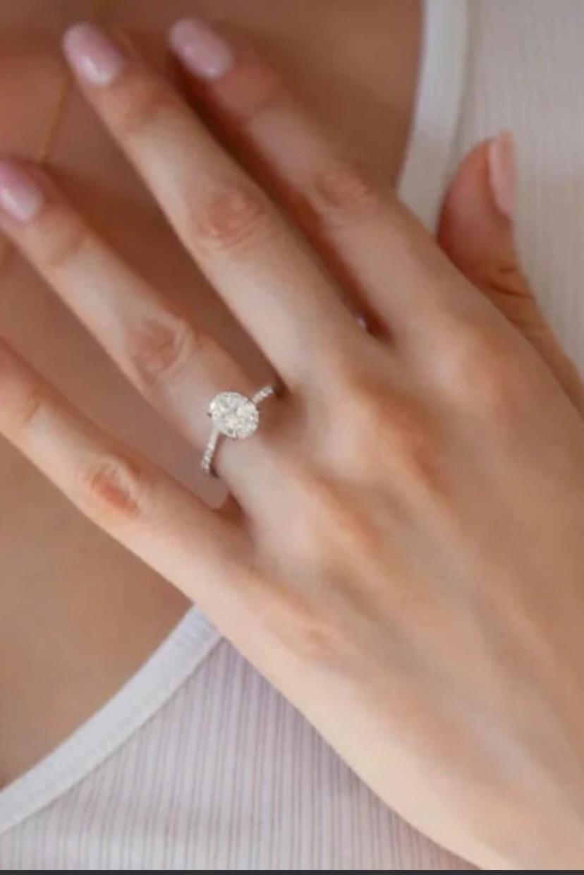 Oval Cut Moissanite Engagement Ring 10Ct  with Band