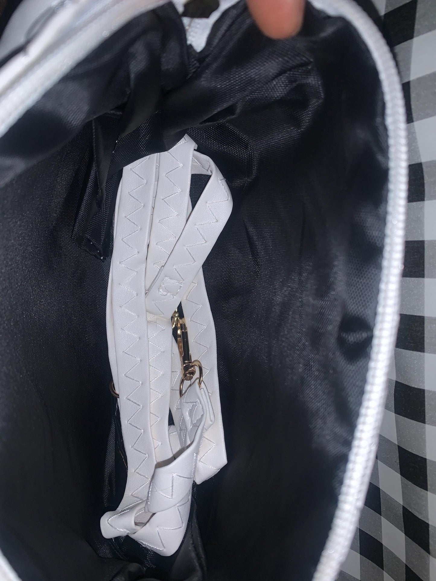 Women's Lightweight Crossbody Bag with Detachable Strap - White